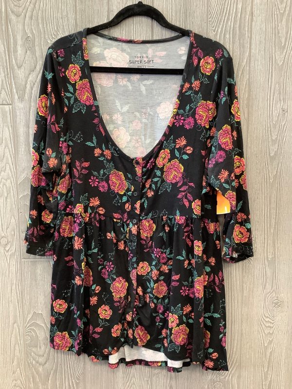 Top 3 4 Sleeve By Torrid In Floral Print, Size: 1x Online now