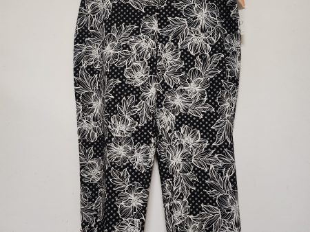 Pants Cropped By Cato In Black & White, Size: 6 Supply